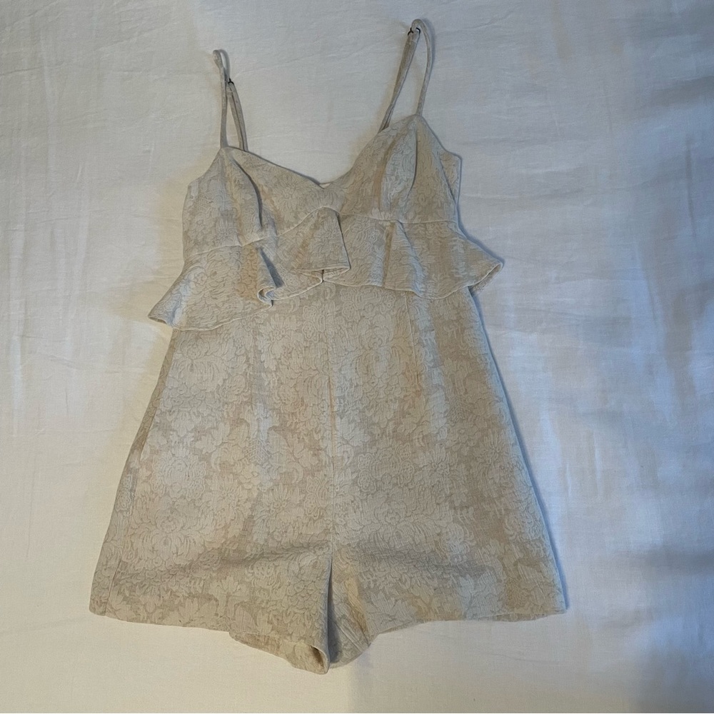 Cream BCBG Romper never worn! size 0